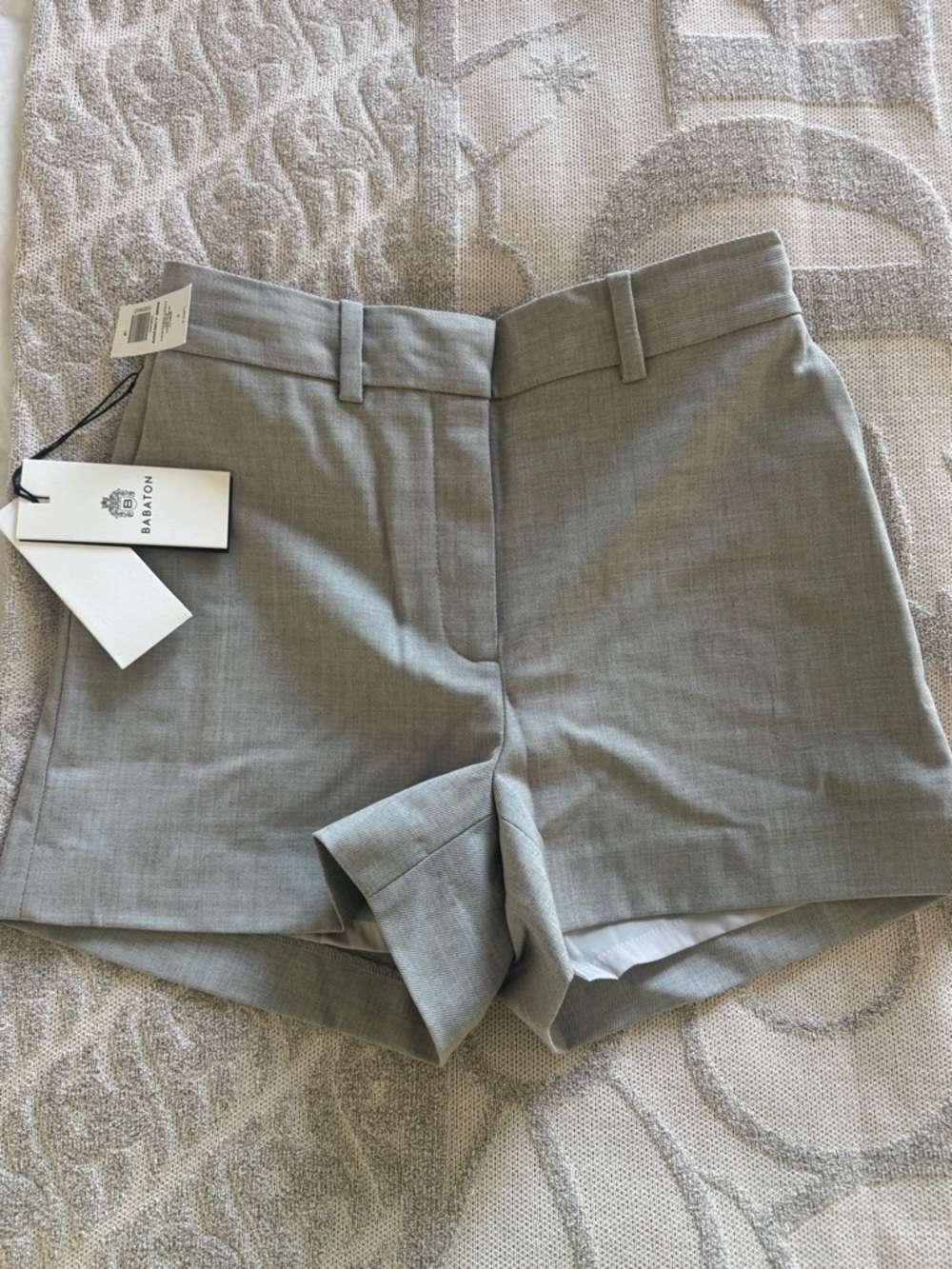 Aritzia Agency Short